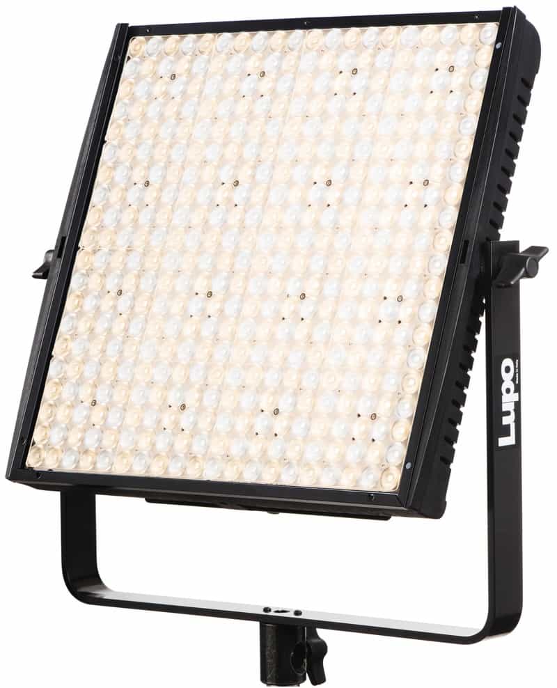 Lupo: i superpanel a LED sono disponibili