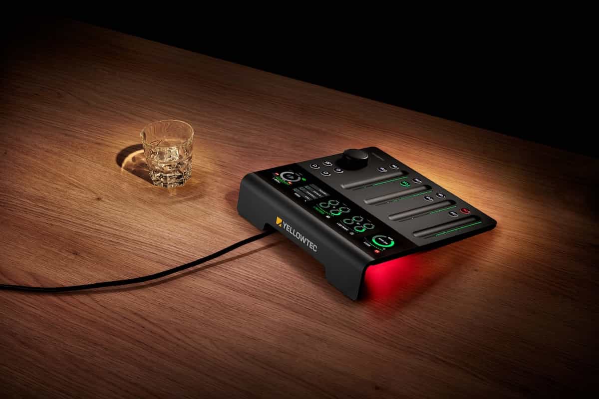 Intellimix NEO solo desk redlight